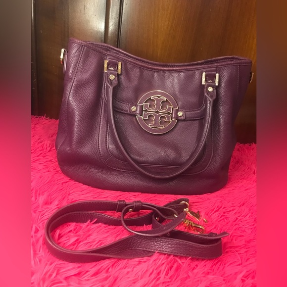 COPY - Tory Burch Amanda satchel - Picture 3 of 10